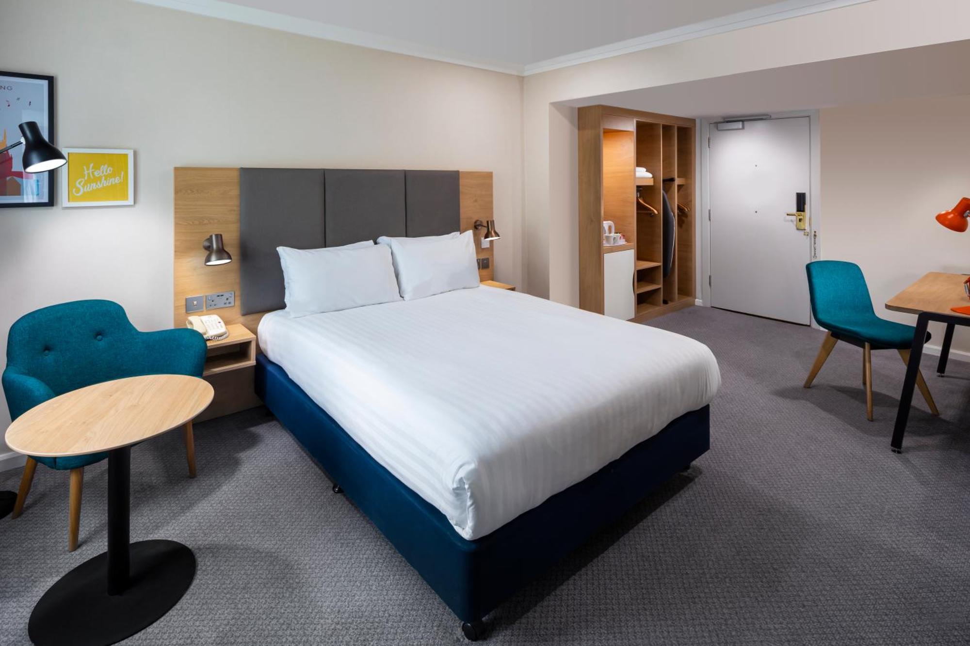 Holiday Inn Reading South M4 Jct 11 By Ihg Εξωτερικό φωτογραφία